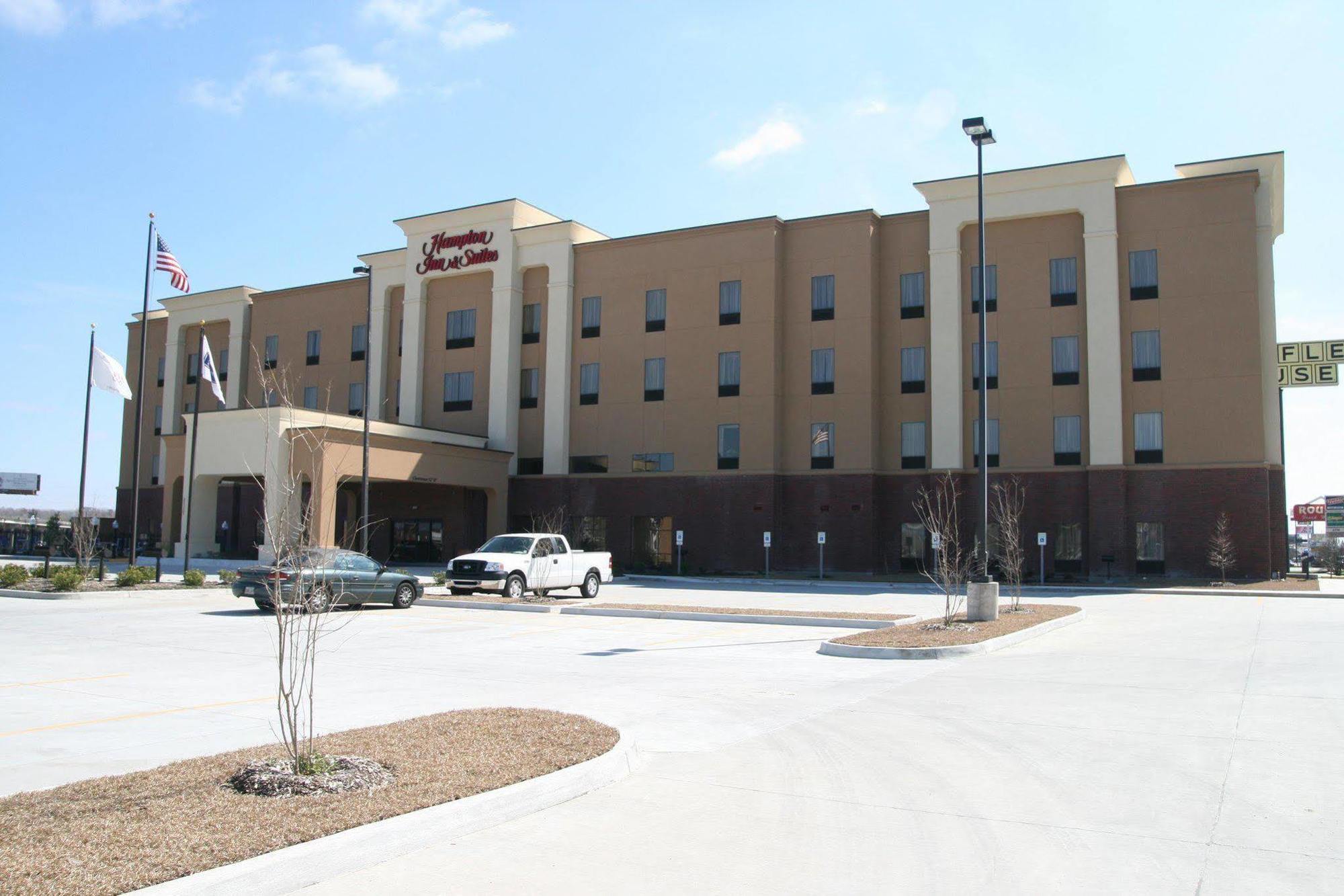 Hampton Inn & Suites Morgan City Exterior photo